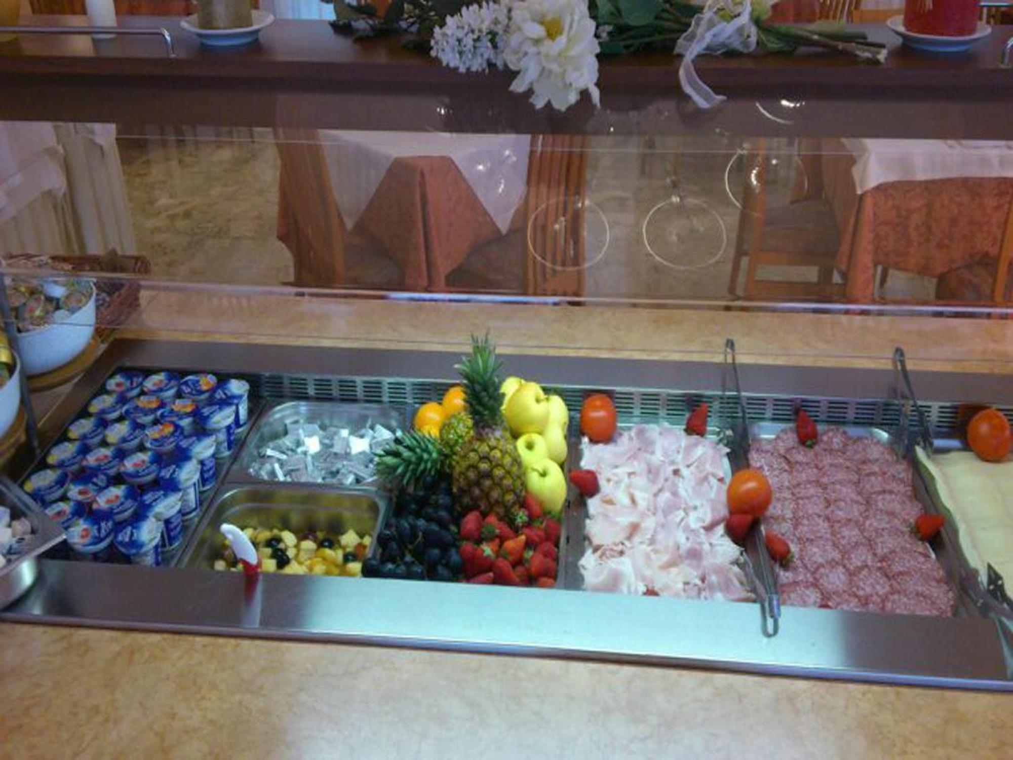 Hotel Amburgo Бибионе Экстерьер фото
