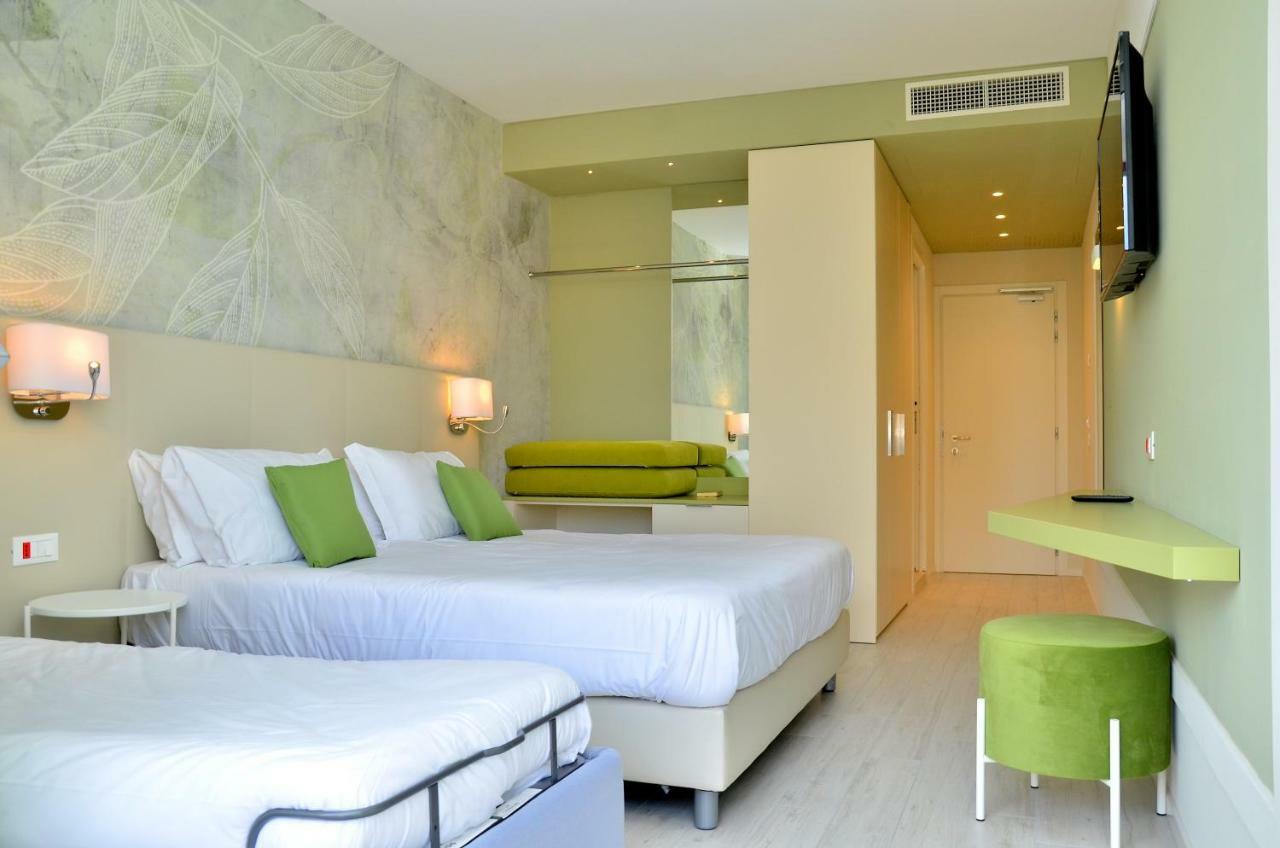Hotel Amburgo Бибионе Экстерьер фото
