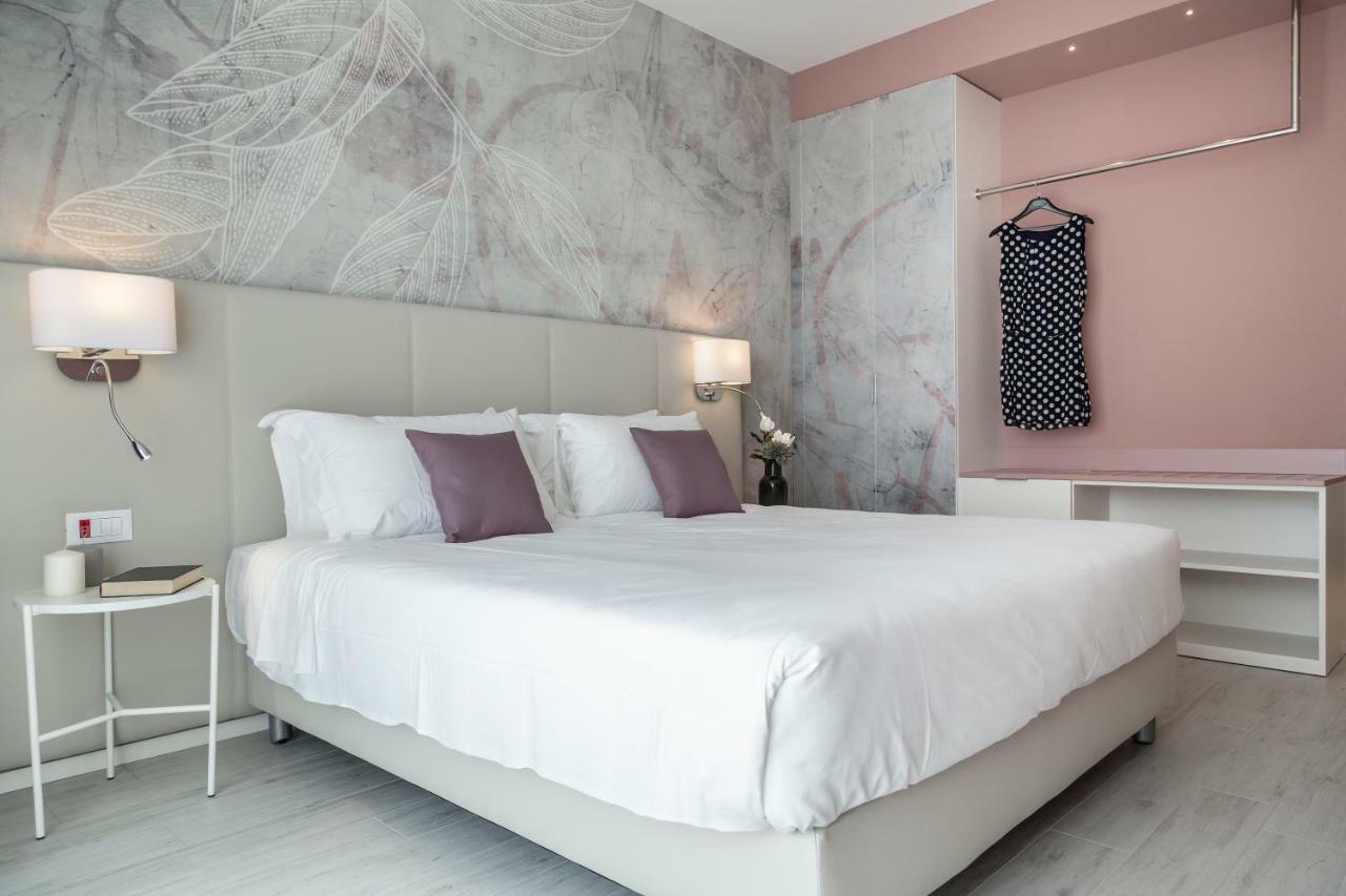 Hotel Amburgo Бибионе Экстерьер фото